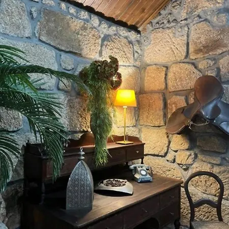ファームステイ Quinta Santo Antonio Do Rio セロリコ・ダ・ベイラ