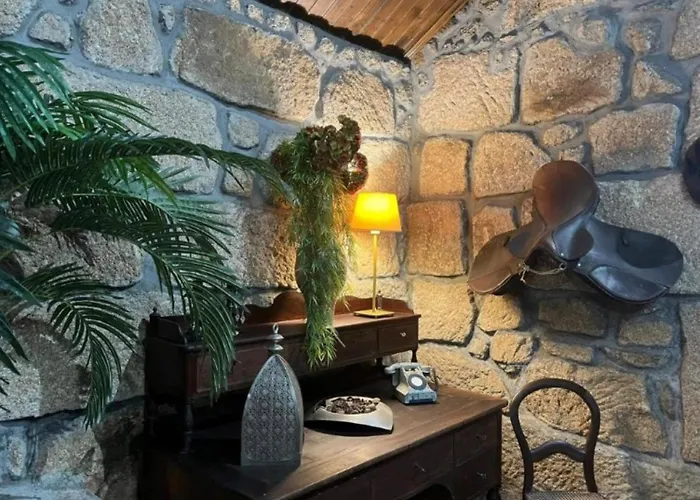 ファームステイ Quinta Santo Antonio Do Rio セロリコ・ダ・ベイラ